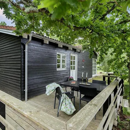 8836-glesborg-enebaervej-14 *