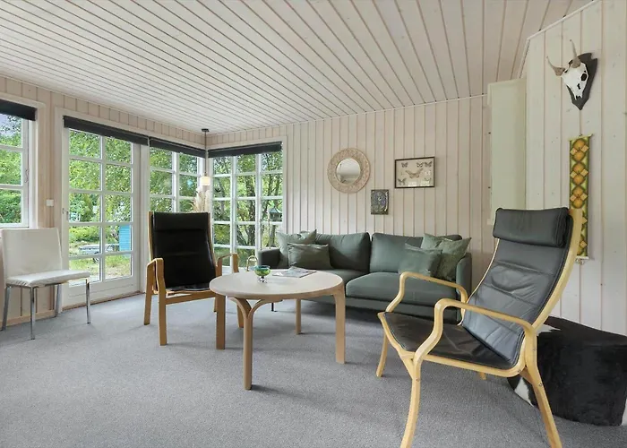 8836-glesborg-enebaervej-14 * Glesborg