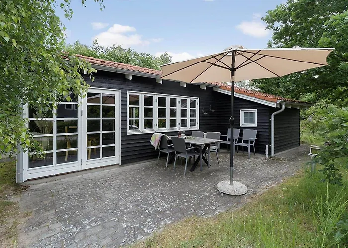 8836-glesborg-enebaervej-14 *