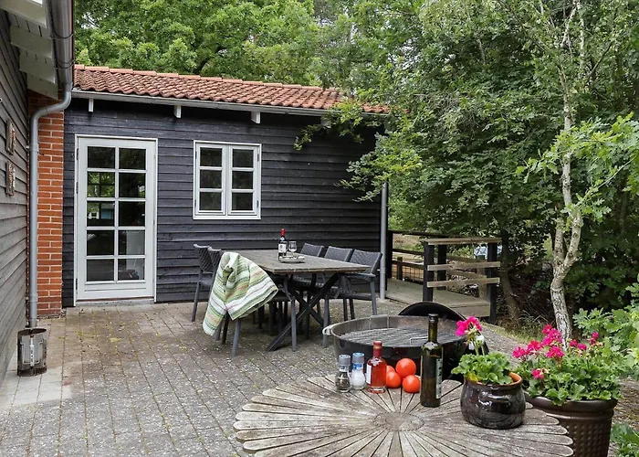 8836-glesborg-enebaervej-14 Glesborg